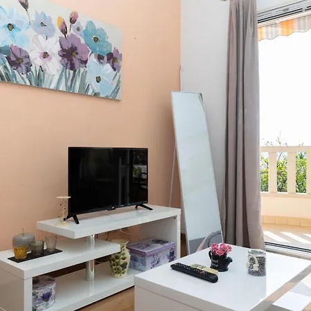 Appartement Beautiful In With Wifi
